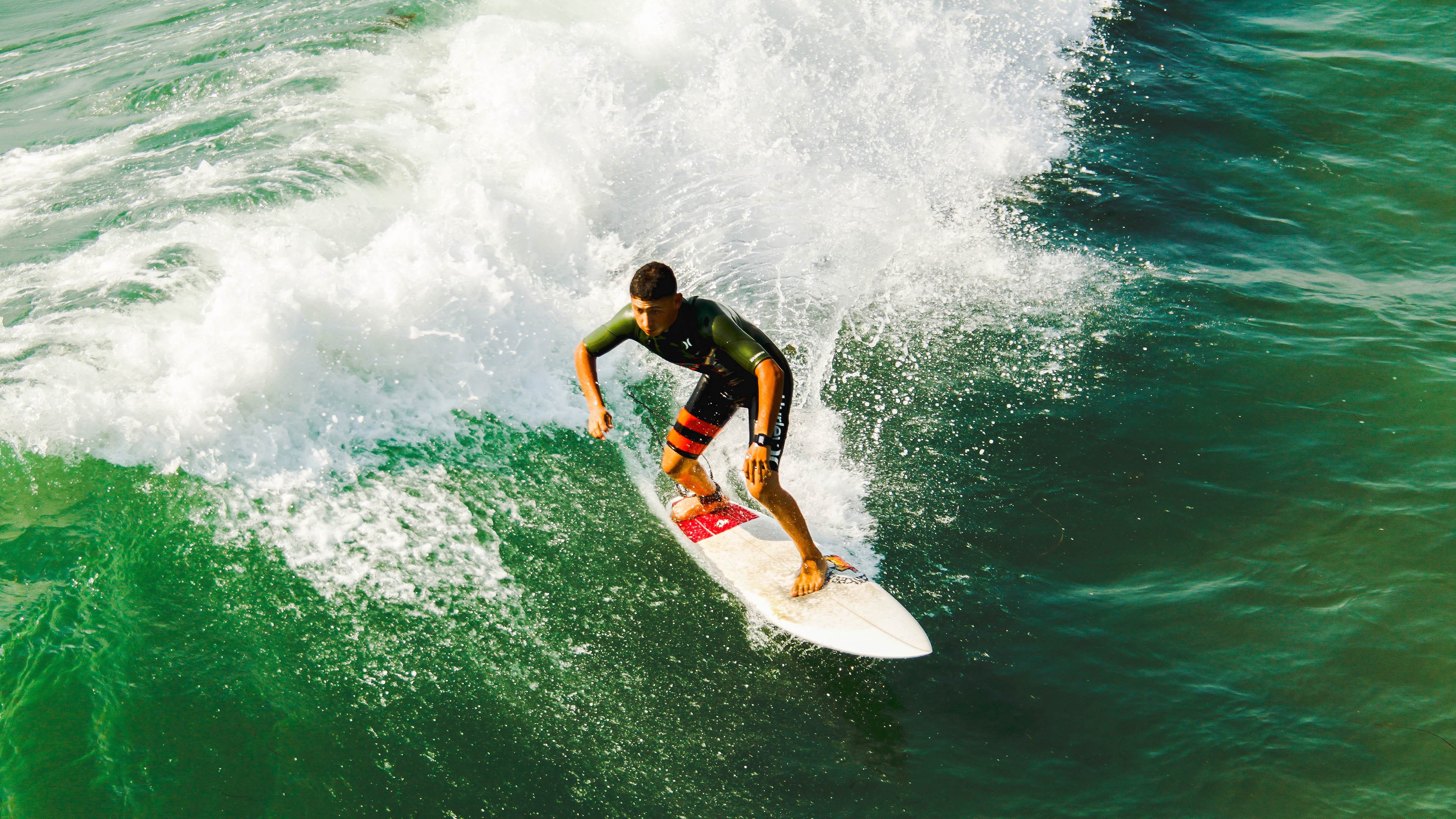 开云·Kaiyun网页版-世界杯激战不息:每场比赛都令人难忘!,世界杯最激烈比赛